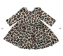 Load image into Gallery viewer, Leopard 3/4 Sleeve Twirl Dress
